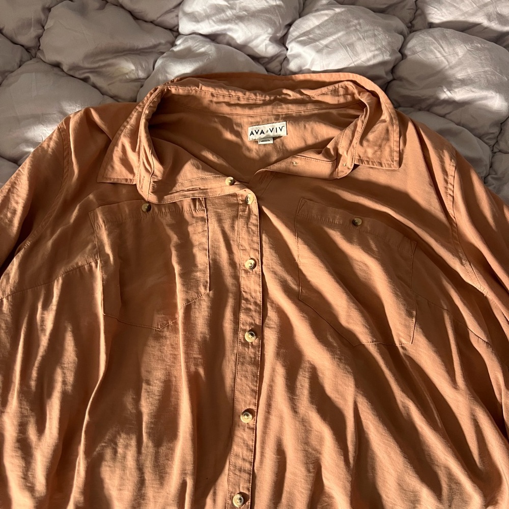 Women’s Tan Shirt